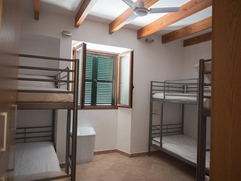 Embat - Alberg Juvenil Hostel Montuïri Kültér fotó